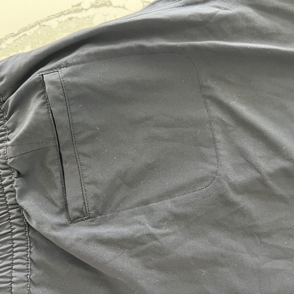 ATHLETA Women's Chelsea Lightweight Cargo Pant - Sz 12P - Picture 6 of 12
